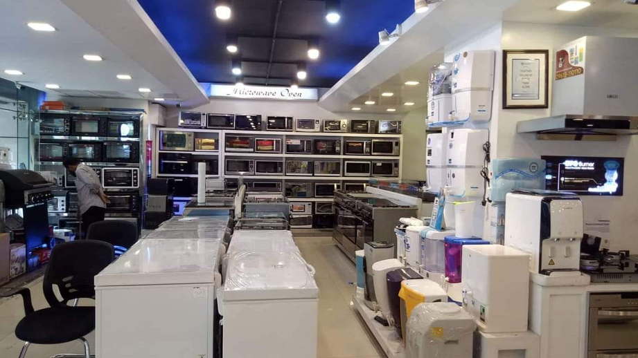 Dhanmondi 27 Showroom