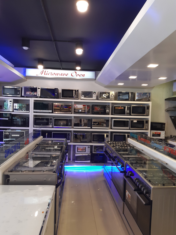 Dhanmondi 27 Showroom