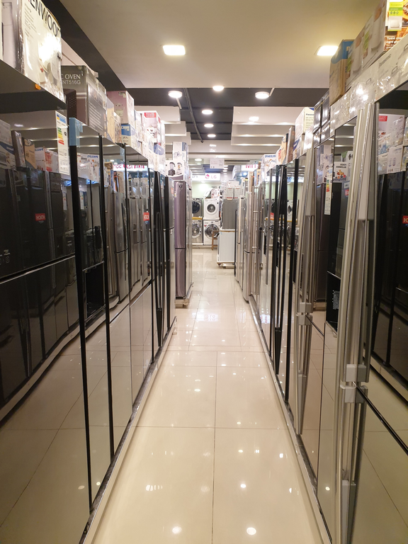 Dhanmondi 27 Showroom