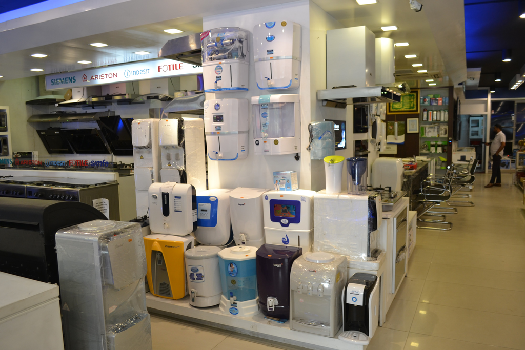 Dhanmondi 27 Showroom