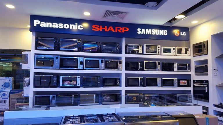 Jamuna Future Park Showroom