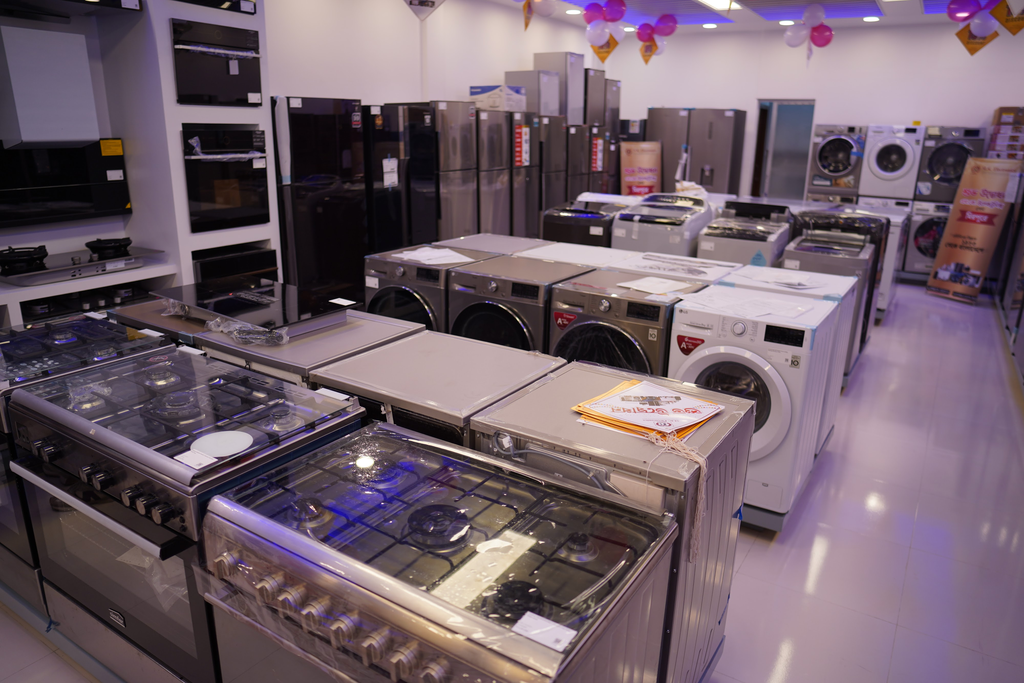Mirpur 11 Showroom