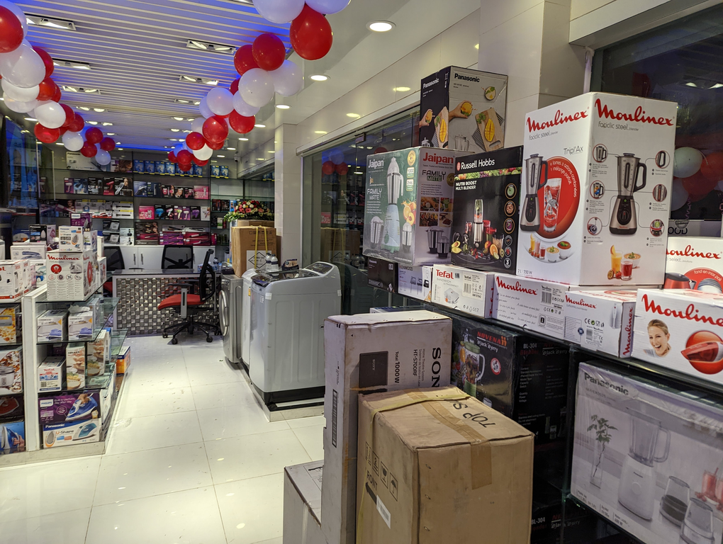 Narayanganj Showroom