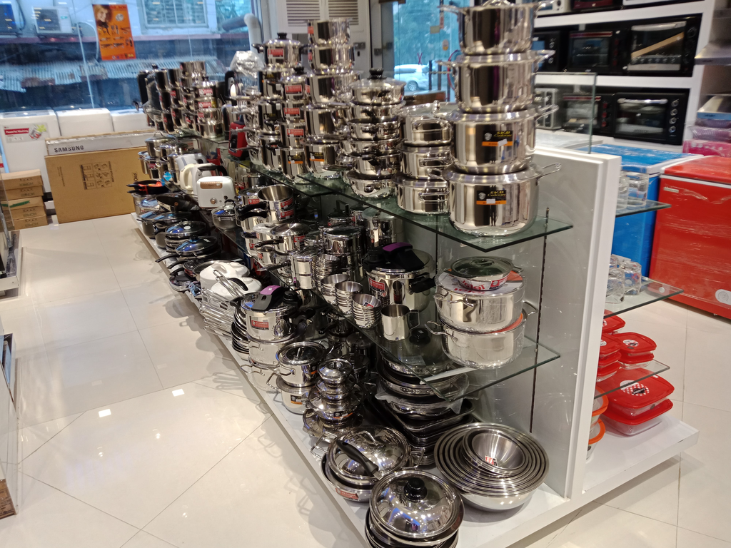 Uttara 4 Showroom