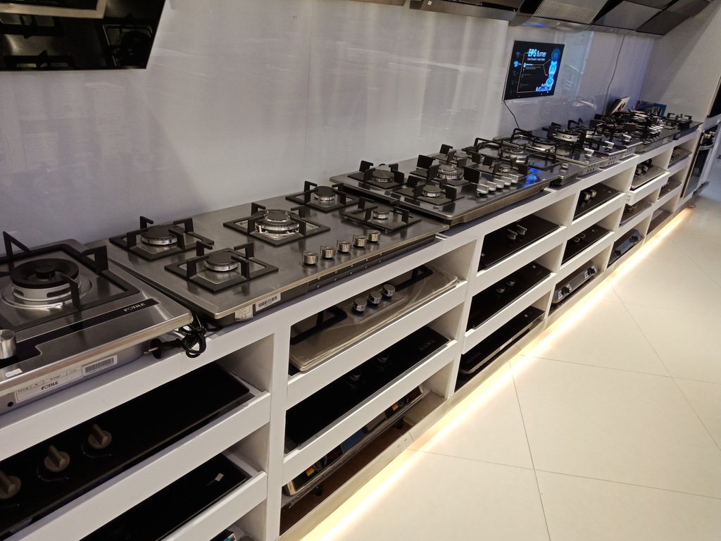Uttara 4 Showroom